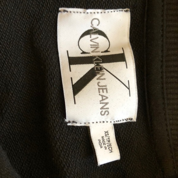 Calvin Klein Jeans Black Quarter Zip - Picture 5 of 6